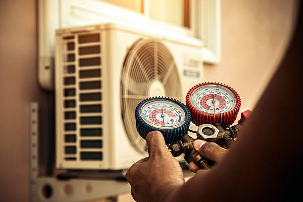 Professional Hvac technician working in Roopville, GA